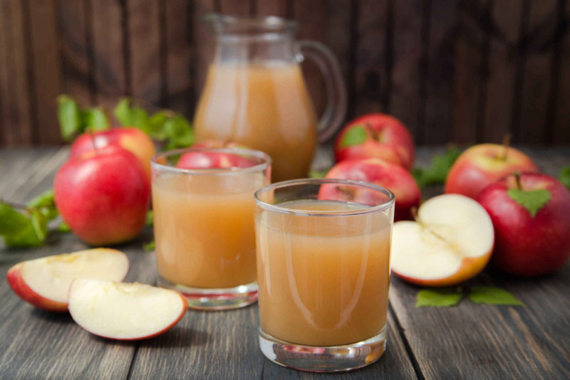 Frischer Apfelsaft der Mosterei Stebler